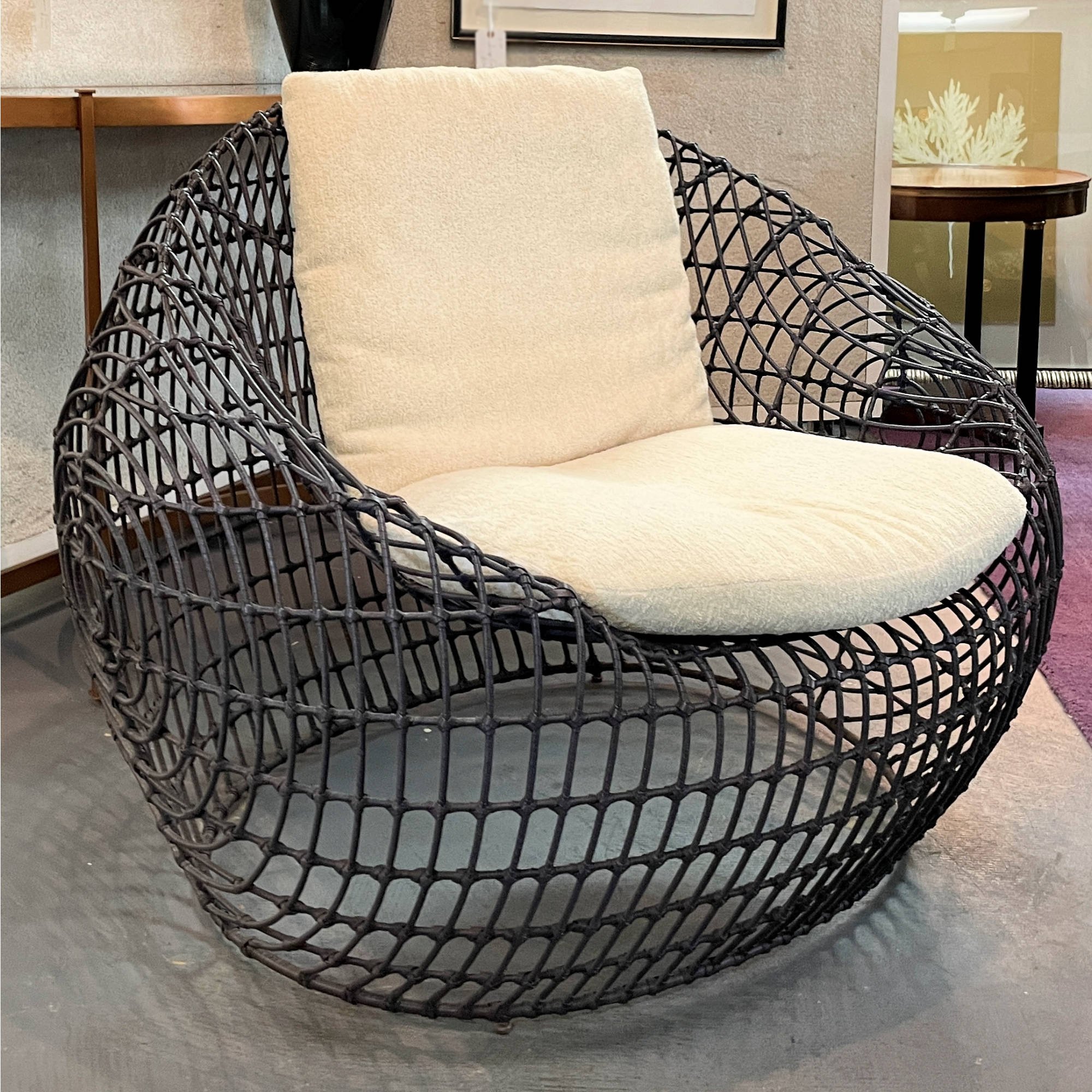 Encore Furniture Gallery-Janice Feldman Vino Style Lounge Chair
